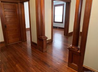 482 Wilmot Ave, Bridgeport, CT 06607