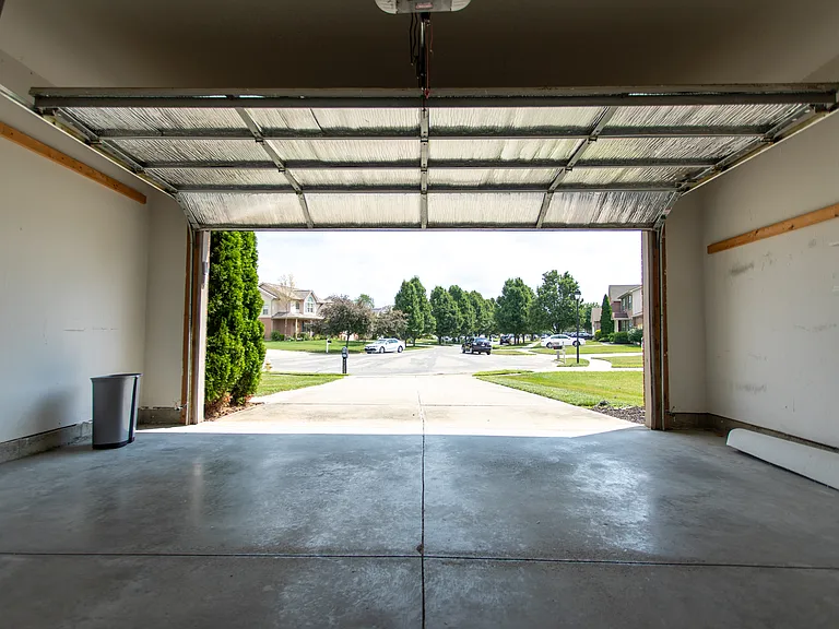 8400 S Port Dr — Photo 37