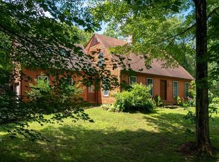 128 Goss Hill Rd, Huntington, MA 01050