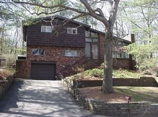 386 Grove St, Reading, MA 01867