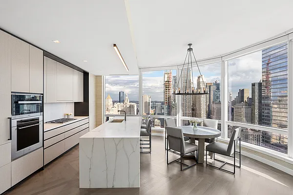 Sold by SERHANT. | media 2