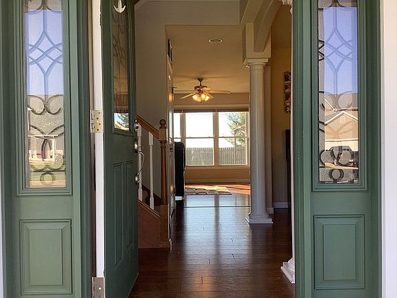 2nd image of 805 Chickory Dr