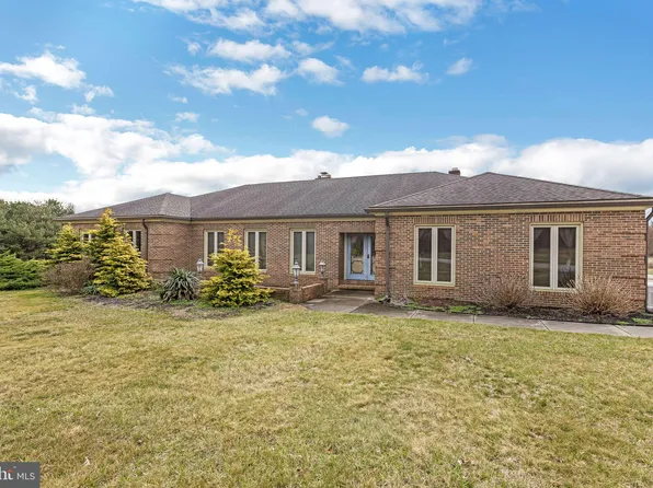 555 Breakneck Rd, Mullica Hill, NJ 08062