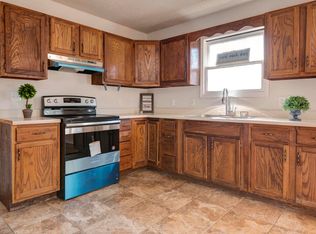 108 Hummer Ln, Branson West, MO 65737