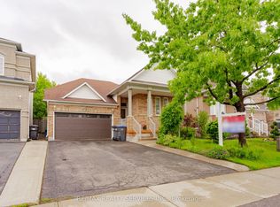 195 Van Scott Dr, Brampton, ON L7A1V2