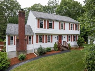 86 Hunter Rd, Uxbridge, MA 01569