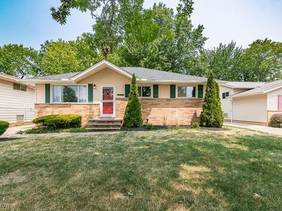 32609 Knobel St, Willowick, OH, 44095