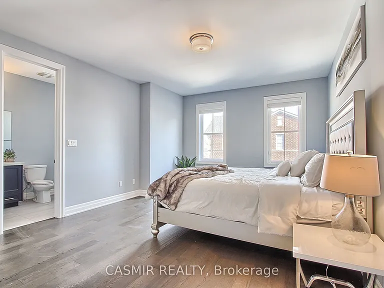 9873 Keele St — Photo 24