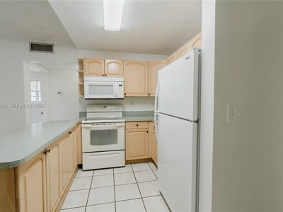 747 NW 13th Ave APT 3, Miami, FL, 33125