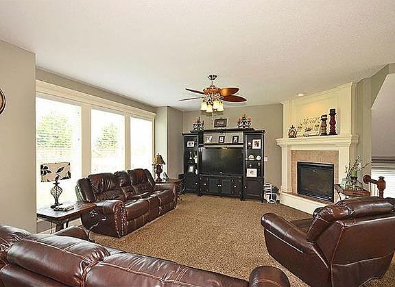 5th image of 3804 NE 95th Ter