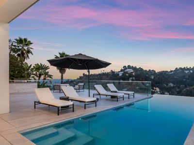 2101 Mount Olympus Dr, Los Angeles, CA, 90046