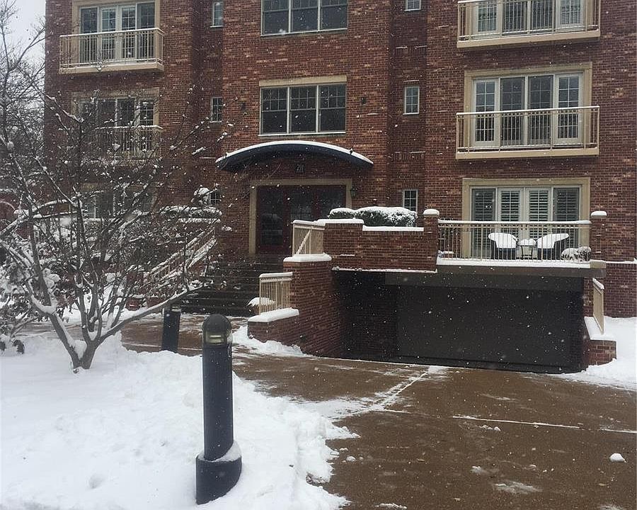 1st image of 211 N Taylor Ave