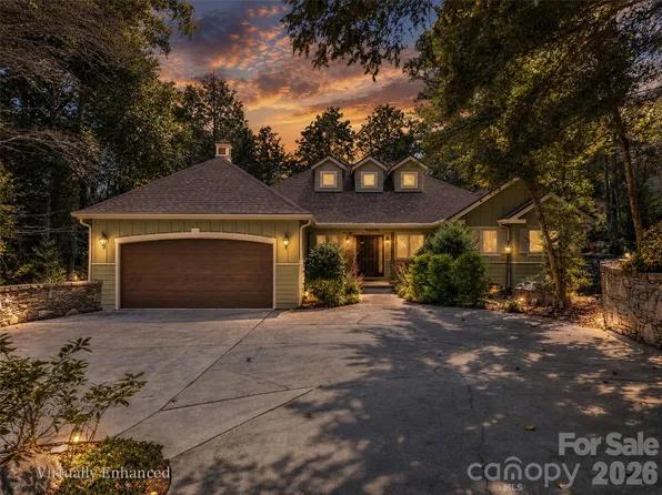 361 Lurewoods Manor Dr, Lake Lure, NC 28746