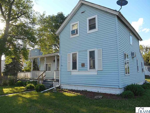 2nd image of 508 Silver St E