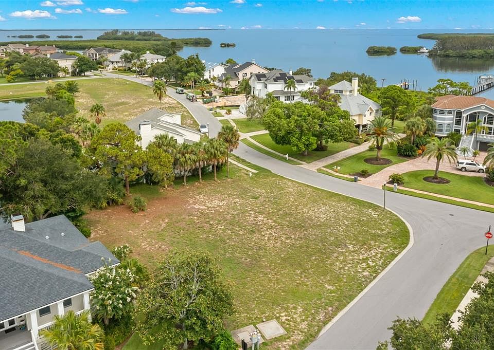 LOT 36 N Pointe Alexis Dr, Tarpon Springs, FL 34689 MLS U8208608