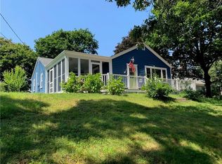 60 Newtown Ave, North Kingstown, RI 02852