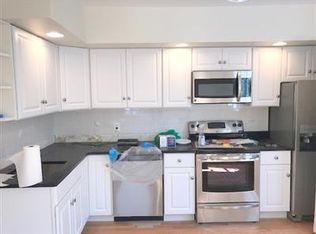 11 Laurel St #2, Somerville, MA 02143