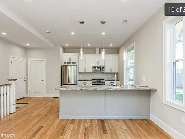 111 Hutchings St #2 — Photo 8
