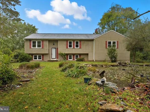 17 Mamopa Ct, Reisterstown, MD 21136
