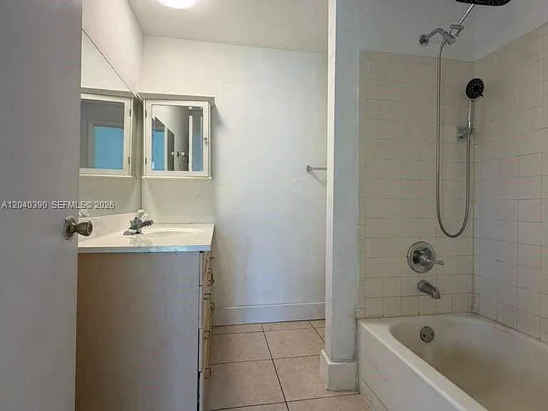 2550 SW 18th Ter #2201 — Photo 6