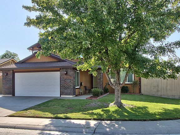 2nd image of 4263 Cougar Hills Way