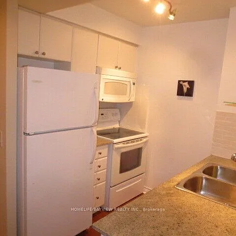 763 Bay St #1207 — Photo 7