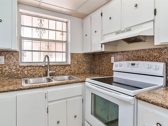 4th image of 8895 Fontainebleau Blvd APT 407
