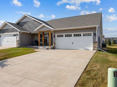 3325 Platinum Way, Marion, IA, 52302