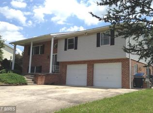 1680 Elizabeth Dr, Chambersburg, PA 17202