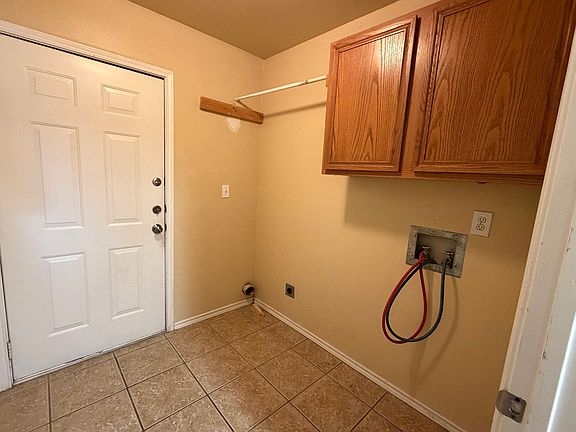 5th image of 502 N Clinton Ave APT A