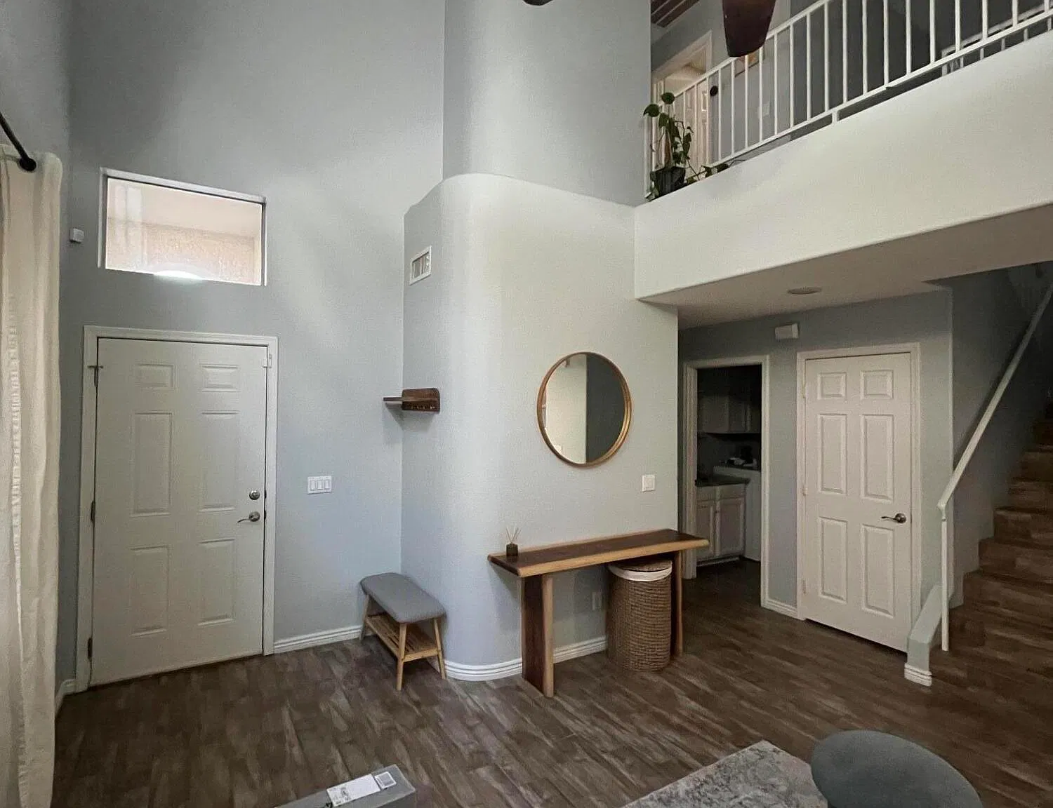 3 bed, 2.5 bath, 1557 sqft, $2,300 — Photo 3
