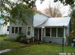 613 Oneida St, Fulton, NY 13069