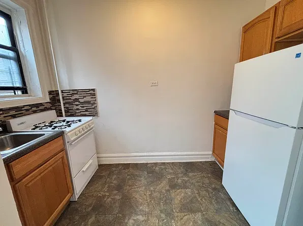 (undisclosed Address), Bronx, NY 10468