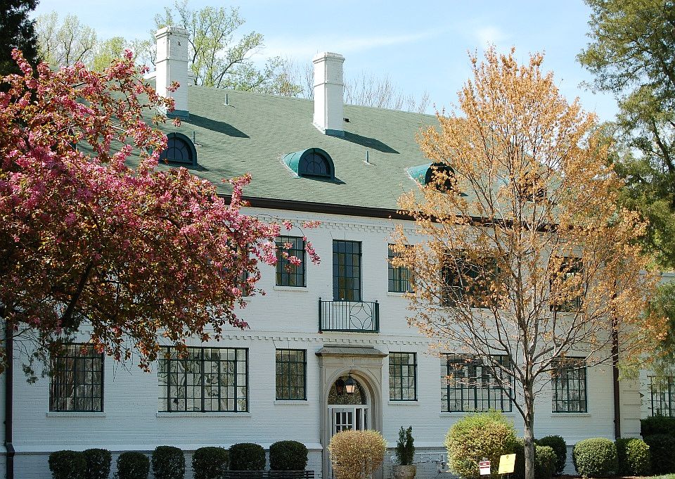 1st image of 1700-I4 N Elm St
