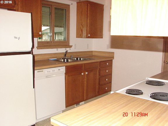 5th image of 12519 NE 75th St