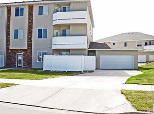 1117 E Lasalle Dr, Bismarck, ND 58503