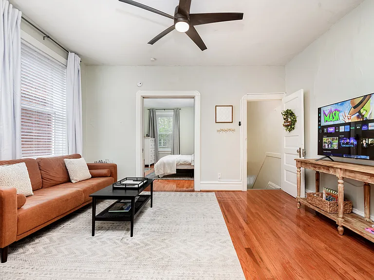 4271 Botanical Ave #2F — Photo 9