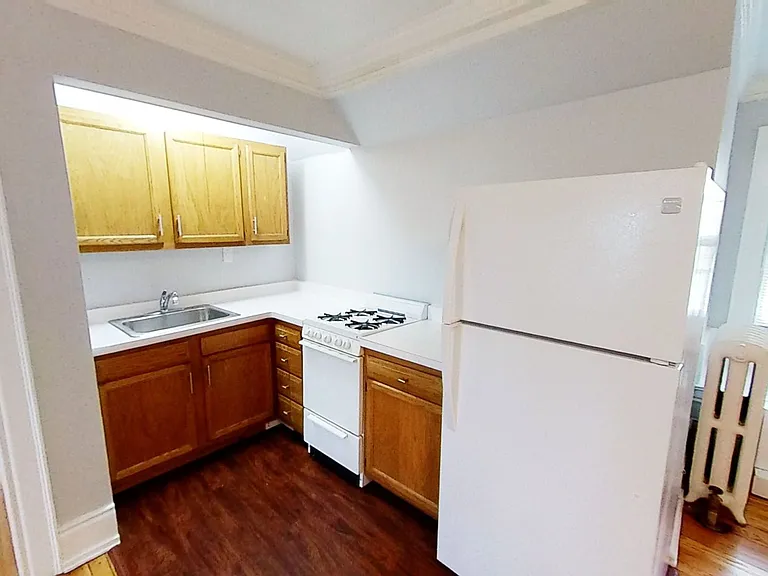 30 Edgerton Street Vasser #8 — Photo 16