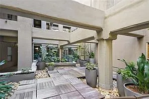 2 bed, 2.0 bath, 994 sqft, $2,800 — Photo 3