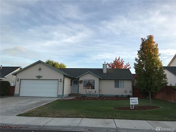 2nd image of 1347 E Sandpiper Cir