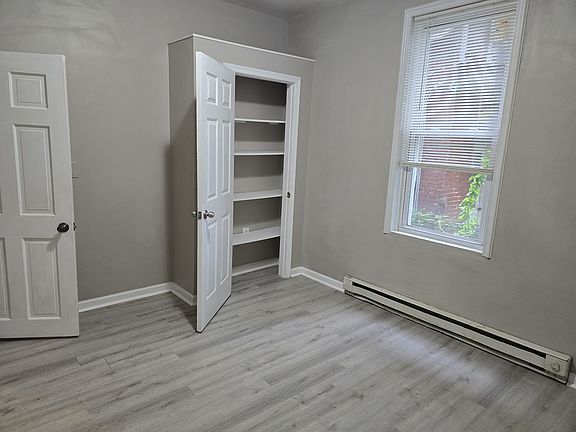 4th image of 301 Summit Ave APT 1