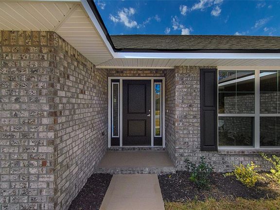 5th image of 34 Rippling Brook Dr