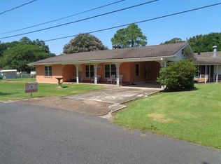 190 Saint Philip St, Raceland, LA 70394