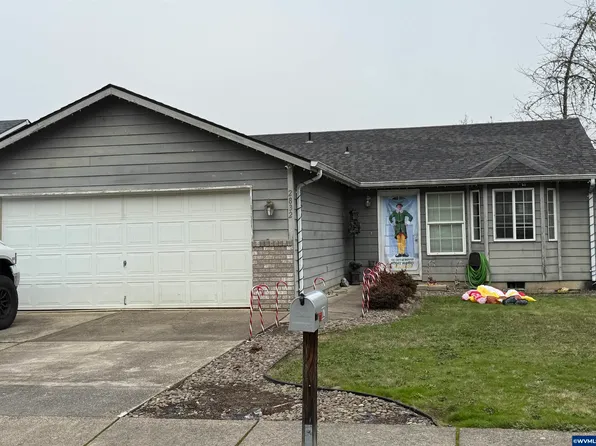 2832 Fir Ct, Sweet Home, OR 97386