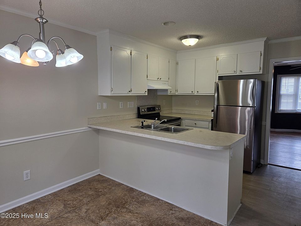 1st image of 2136 Flagstone Ct APT I3