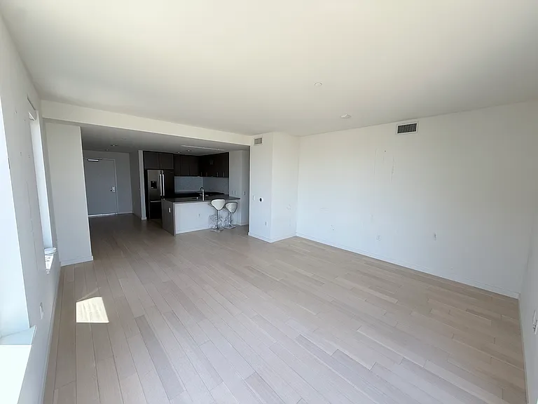 52 Innes Ct #302 — Photo 5