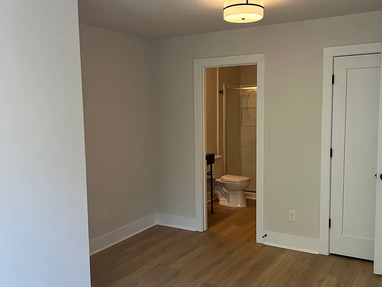 1356 Briar Creek Rd — Photo 15