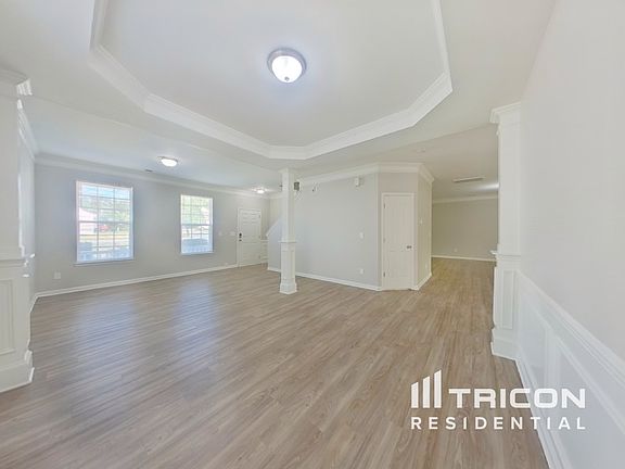 3rd image of 7909 Bushy Creek Dr