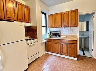 415 85th St APT 1R, Brooklyn, NY 11209