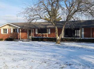 16808 Coldwater Rd, Huntertown, IN 46748